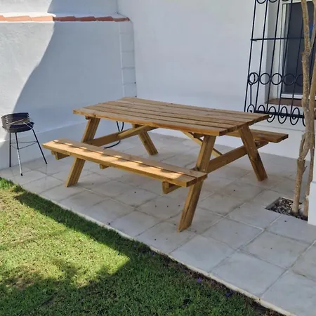 Hébergement de vacances Casa Con Jardin En Playa La Barrosa, Urbanizacion Dona Violeta Chiclana de la Frontera